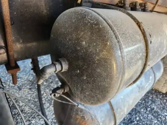 Picture of (Used) 2016 Kenworth K370, AIR TANK