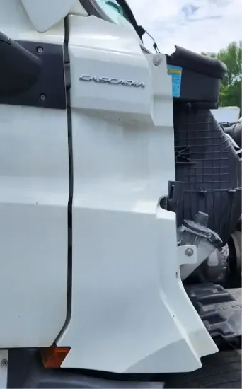 Picture of (Used) 2020 Freightliner Cascadia 126, COWL