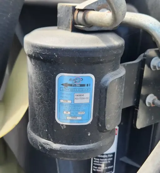 Picture of (Used) 2020 Freightliner Cascadia 126, A/C DRYER RECEIVER