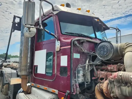 Picture of (Used) 2012 Peterbilt 367, CAB