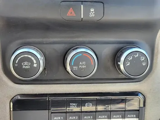 Picture of (Used) 2021 RAM 4500 Chassis, TEMPERATURE CONTROL ASSEMBLY