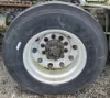 Picture of (Used) 2006 Volvo VNL, FRONT DIFFERENTIAL HUBS