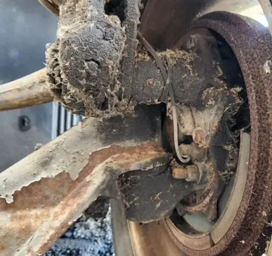 Picture of (Used) 2006 Volvo VNL, FRONT SPINDLE/KNUCKLE