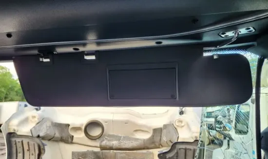 Picture of (Used) 2020 Freightliner Cascadia 126, SUN VISOR