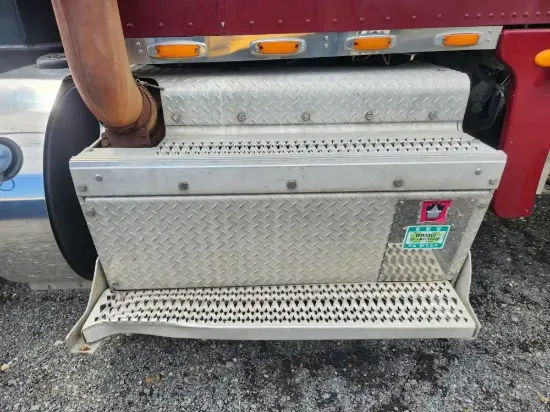 Picture of (Used) 2012 Peterbilt 367, DIESEL PARTICULATE FILTER
