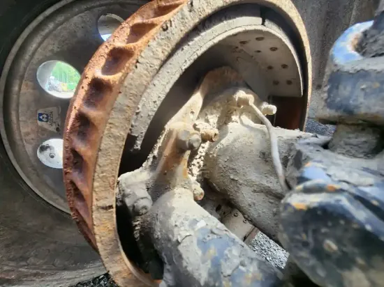 Picture of (Used) 2012 Peterbilt 367, REAR DIFFERENTIAL HUBS