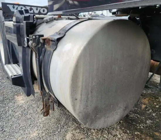 Picture of (Used) 2017 Volvo VNL, FUEL TANK