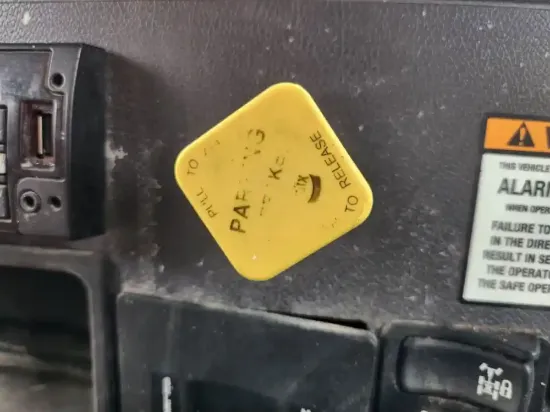 Picture of (Used) 2017 Peterbilt 348, MISCELLANEOUS DASH SWITCHES