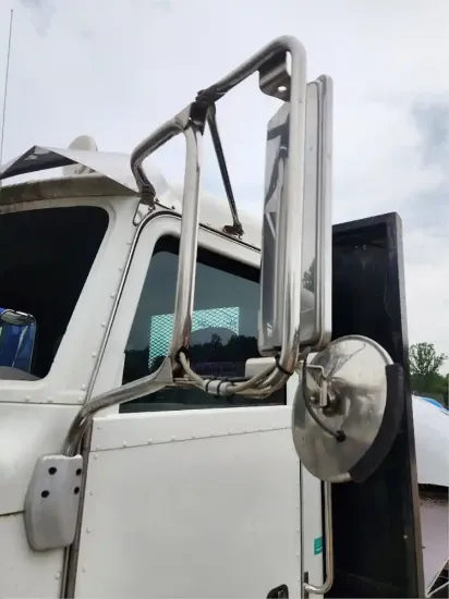 Picture of (Used) 2017 Peterbilt 348, SIDE VIEW MIRROR