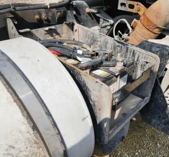Picture of (Used) 2021 Kenworth T880, BATTERY BOX