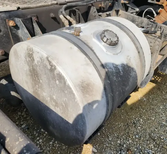 Picture of (Used) 2021 Kenworth T880, FUEL TANK