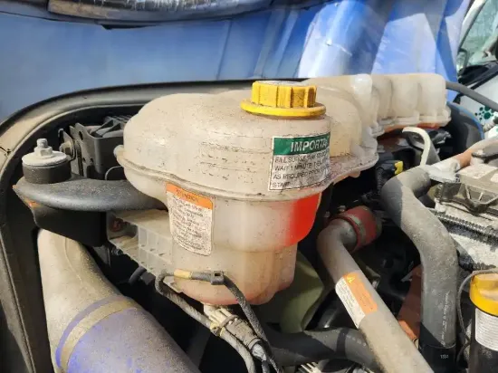 Picture of (Used) 2026 Freightliner Cascadia 126, RADIATOR OVERFLOW BOTTLE