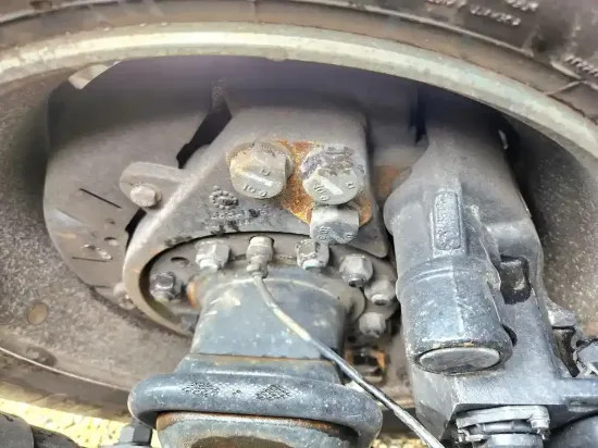 Picture of (Used) 2026 Freightliner Cascadia 126, REAR DIFFERENTIAL HUBS