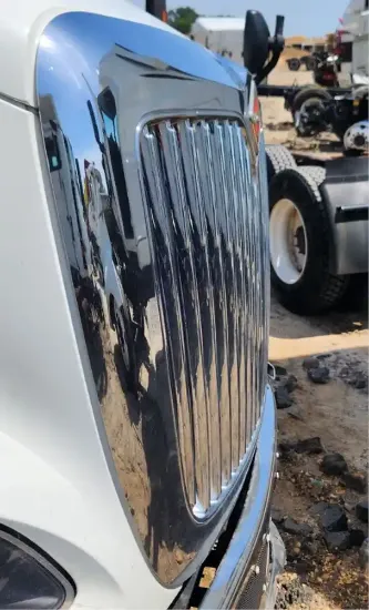 Picture of (Used) 2020 International RH613, GRILLE