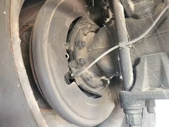Picture of (Used) 2008 Hino 268, DIFFERENTIAL HUBS