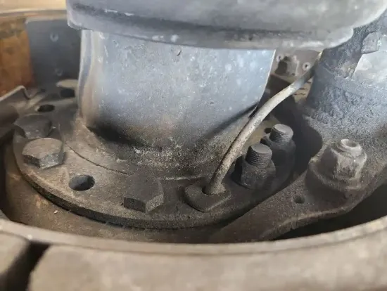 Picture of (Used) 2016 International PROSTAR, REAR DIFFERENTIAL HUBS