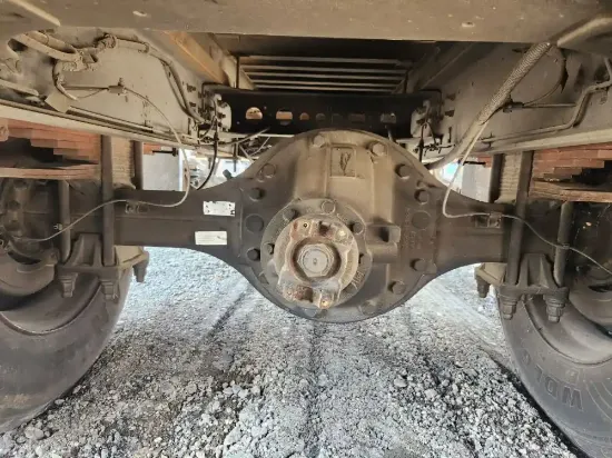 Picture of (Used) 2008 Hino 268, COMPLETE REAR DIFFERENTIAL