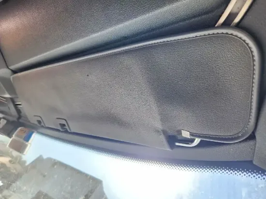 Picture of (Used) 2022 Freightliner Cascadia 126, SUN VISOR