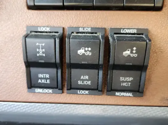 Picture of (Used) 2022 Freightliner Cascadia 126, MISCELLANEOUS DASH SWITCHES