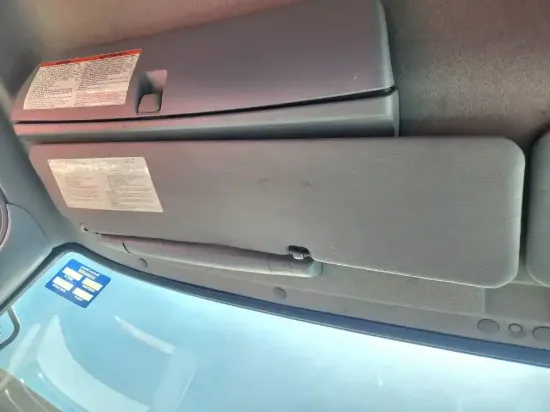 Picture of (Used) 2008 Hino 268, SUN VISOR