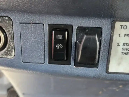 Picture of (Used) 2008 Hino 268, MISCELLANEOUS DASH SWITCHES