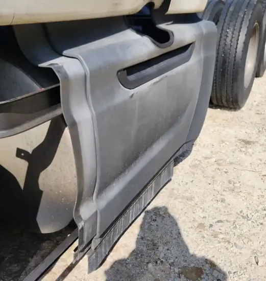 Picture of (Used) 2016 International PROSTAR, TANK FAIRINGS
