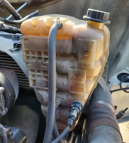 Picture of (Used) 2016 International PROSTAR, RADIATOR OVERFLOW BOTTLE/COOLANT RESERVOIR