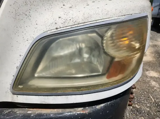 Picture of (Used) 2008 Hino 268, HEADLAMP ASSEMBLY
