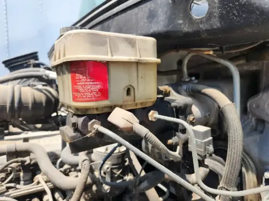 Picture of (Used) 2008 Hino 268, BRAKE MASTER CYLINDER
