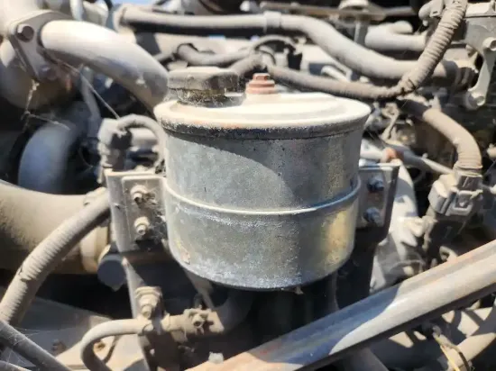 Picture of (Used) 2008 Hino 268, POWER STEERING RESERVOIR