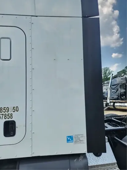 Picture of (Used) 2020 Peterbilt 579, SLEEPER FAIRINGS