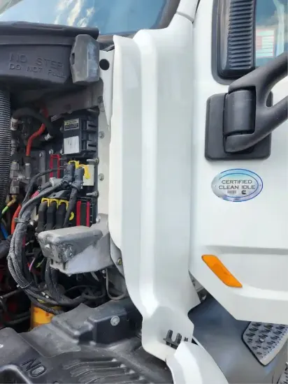 Picture of (Used) 2020 Peterbilt 579, COWL