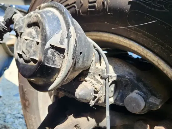 Picture of (Used) 2024 International LT62F, BRAKE CALIPER FRONT AXLE BEAM