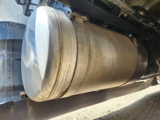 Picture of (Used) 2020 Peterbilt 579, FUEL TANK