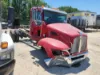 Picture of 2010-kenworth-t300-truck-delivery