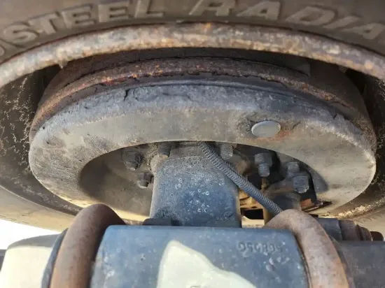 Picture of (Used) 2010 Kenworth T300, DIFFERENTIAL HUBS