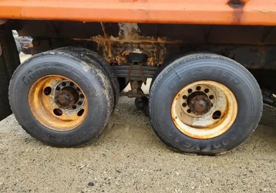 Picture of (Used) 2007 Sterling L9500, COMPLETE TANDEM CUTOFF