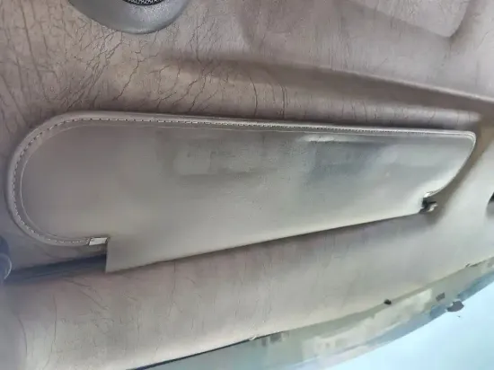 Picture of (Used) 2010 Kenworth T300, SUN VISOR