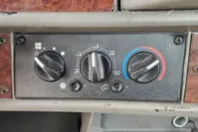 Picture of (Used) 2010 Kenworth T300, TEMPERATURE CONTROL ASSEMBLY