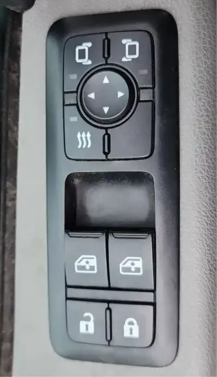Picture of (Used) 2024 International LT62F, DOOR ELECTRIC SWITCH