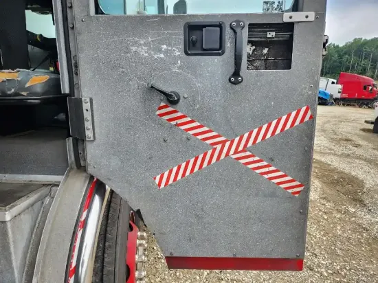 Picture of (Used) 2002 Spartan Gladiator, INTERIOR DOOR PANEL