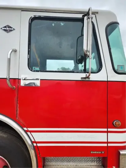 Picture of (Used) 2002 Spartan Gladiator, DOOR