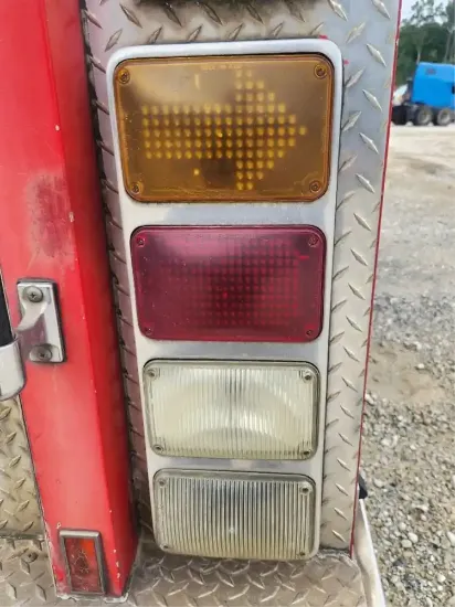 Picture of (Used) 2002 Spartan Gladiator, TAIL LIGHT ASSEMBLY