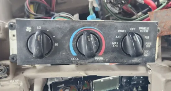 Picture of (Used) 2007 Sterling L9500, TEMPERATURE CONTROL ASSEMBLY