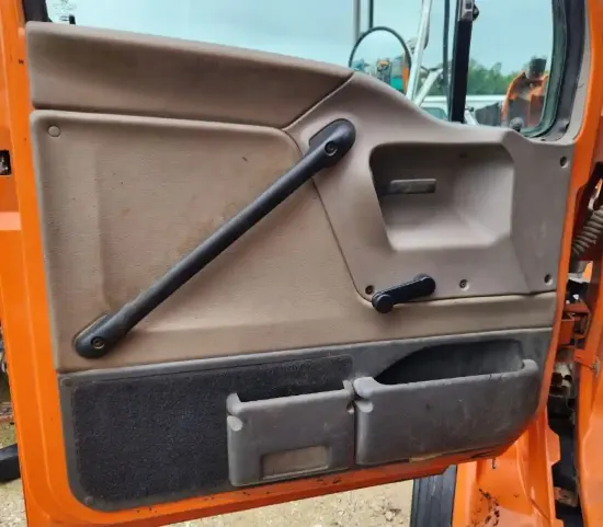 Picture of (Used) 2007 Sterling L9500, INTERIOR DOOR PANEL