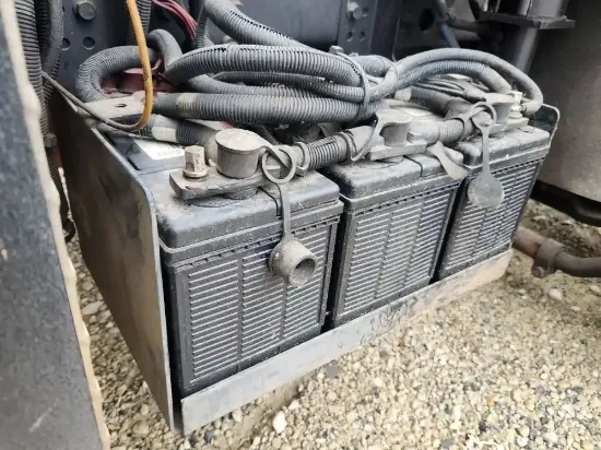 Picture of (Used) 2002 Spartan Gladiator, BATTERY BOX