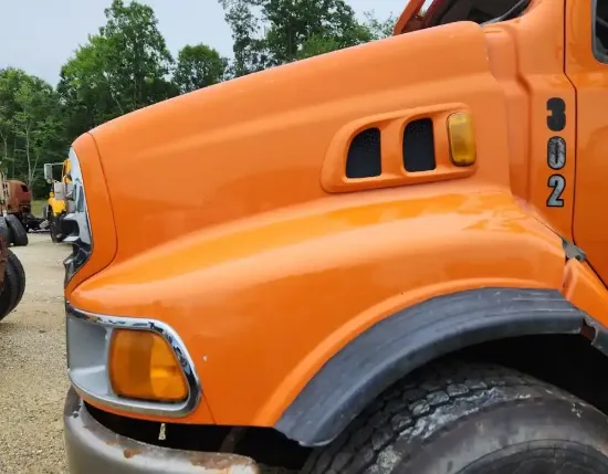 Picture of (Used) 2007 Sterling L9500, HOOD ASSEMBLY