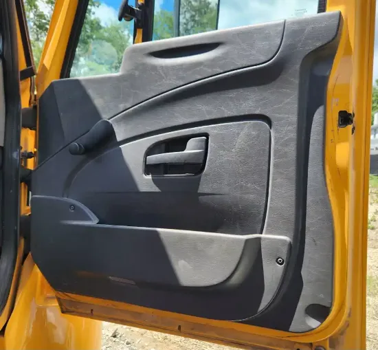 Picture of (Used) 2014 International WorkStar 7500, INTERIOR DOOR PANEL