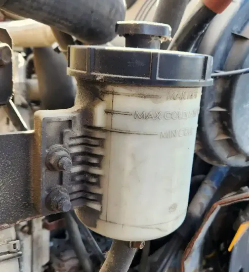 Picture of (Used) 2014 International WorkStar 7500, POWER STEERING RESERVOIR