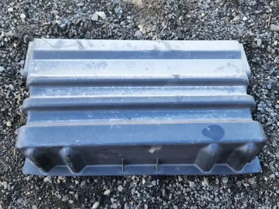 Picture of (Used) 2014 International WorkStar 7500, BATTERY BOX COVER